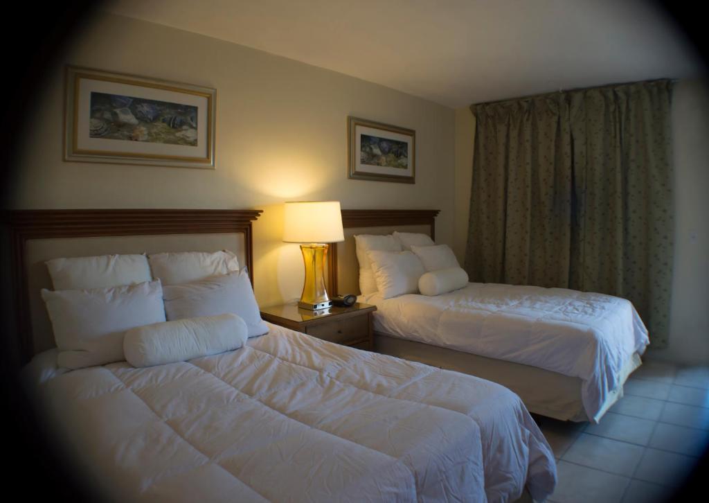 Downtown Hollywood Gardens Inn & Suites Zewnętrze zdjęcie