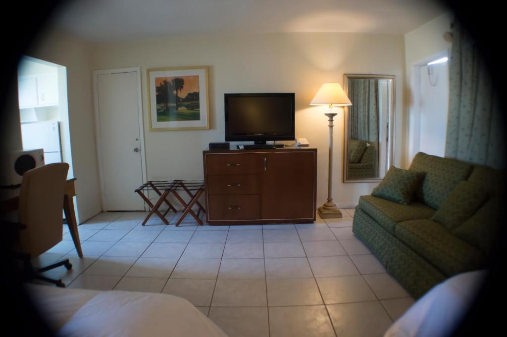 Downtown Hollywood Gardens Inn & Suites Zewnętrze zdjęcie